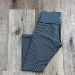 Lululemon Wunder Under High Rise 25” Leggings Black Parallel Stripe